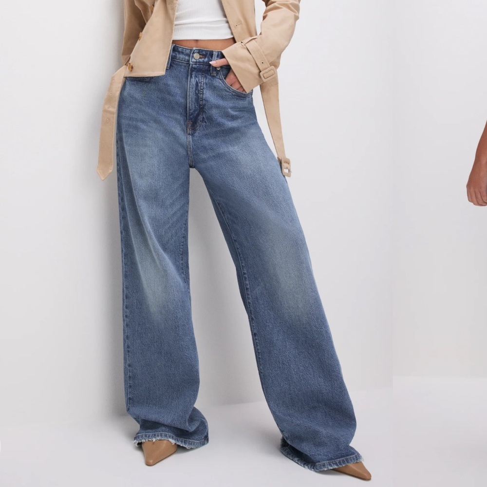 NWT Good American Relaxed Jeans